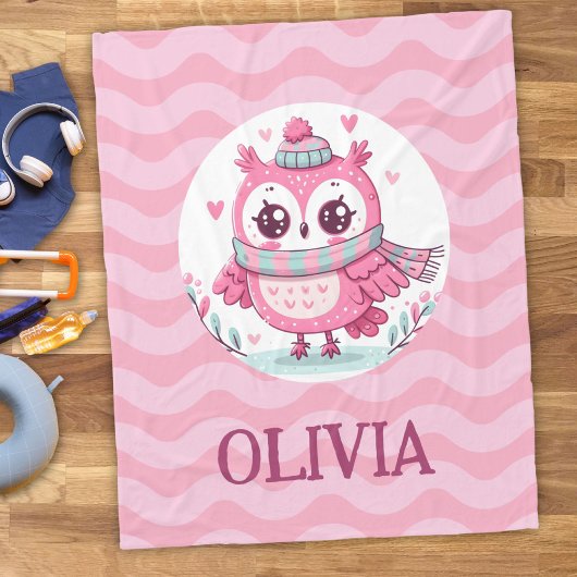 Schattigee kleine roze uil dragen sjaal en capucho fleece deken