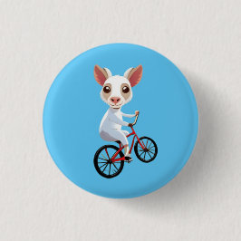 Schattigee kleine witte geit op een fiets ronde button 3,2 cm