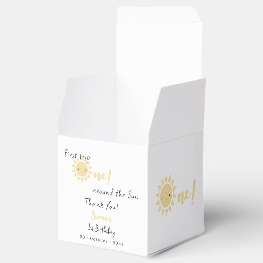Schattigee kleine zonneschijn 1e verjaardag bedankdoosjes (Geopend)