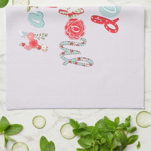 Schattigee kleurrijke bloemenbrieven-gelukkige moe theedoek (Gevouwen)