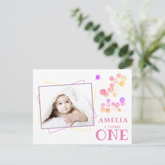 Schattigee Kleurrijke Blots 1e Verjaardag Foto Uitnodiging Briefkaart (Staand voorkant)