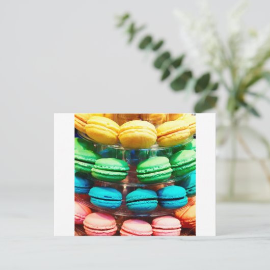 Schattigee kleurrijke dessert Franse Macaron Briefkaart (Staand voorkant)