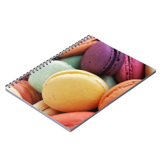 Schattigee kleurrijke dessert Franse Macaron Notitieboek (Linkerzijde)
