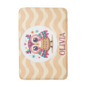 Schattigee kleurrijke uil met golvende achtergrond badmat (Voorkant Verticaal)