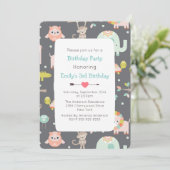 Schattigee kleurrijke wilde dieren verjaardagsfees kaart (Staand voorkant)