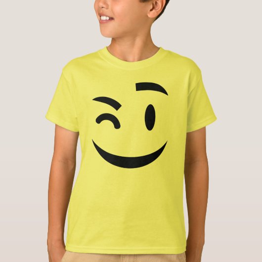 Schattigee knipogen emoji t-shirt (Voorkant)