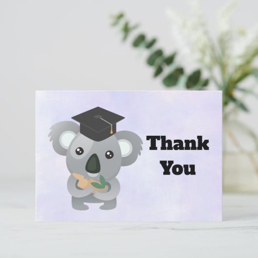 Schattigee Koala Beer in Graduation Cap Dank u Bedankkaart (Staand voorkant)