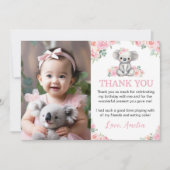 Schattigee Koala Roze Bloemen Verjaardagsfeest Fot Bedankkaart (Voorkant)
