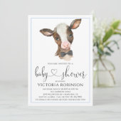 Schattigee Koe Boy Boerderij Baby Shower Uitnodigi Kaart (Staand voorkant)