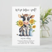 Schattigee Koe Grappig We hebben verhuisd Nieuw Ad Aankondiging (Staand voorkant)