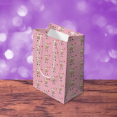 Schattigee koe in liefde roze Valentijnsdag gesche Medium Cadeauzakje