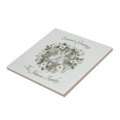 Schattigee konijnen in een bloemige winterkrans tegeltje (Zijkant)