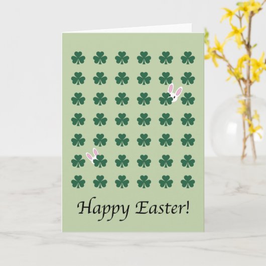 Schattigee konijnen spelen in Garden Clover Kaart (Gele Bloem)