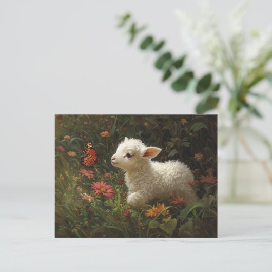 Schattigee Lamb en Butterfly Art Briefkaart (Staand voorkant)