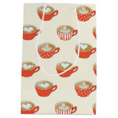 Schattigee Latte Art in Rode Koffiemokken Patroon Medium Cadeauzakje (Achterkant)