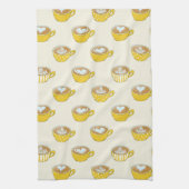 Schattigee latte kunst in gele koffiemokken patroo theedoek (Verticaal)