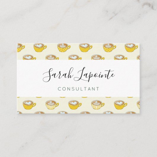 Schattigee latte kunst in gele koffiemokken patroo visitekaartje (Voorkant)
