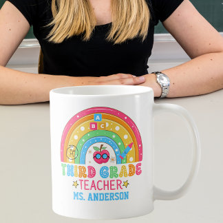 Schattigee leerkracht van de derde klas gepersonal koffiemok