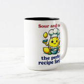 Schattigee Lemon Chef Bakken Joyful Delights Tweekleurige Koffiemok (Voorkant rechts)