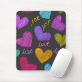 Schattigee levendige gekrabbelde harten met liefde muismat (Met muis)
