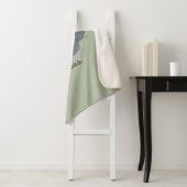 Schattigee Lion Illustration Sage Green Custom Bab Sherpa Deken (In situ)