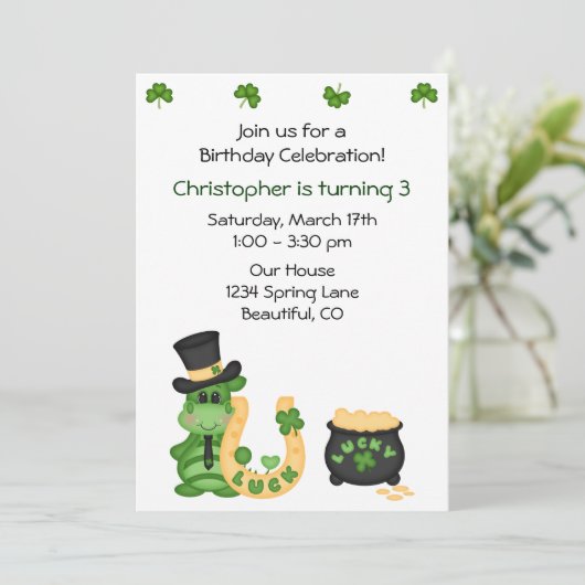 Schattigee Lucky Irish Dragon en Clovers Boys Verj Kaart (Staand voorkant)