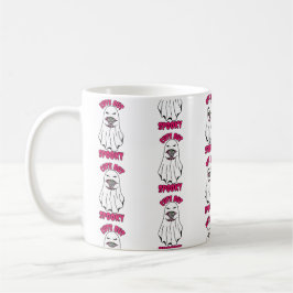 Schattigee maar spookachtige Halloween-geest met e Koffiemok