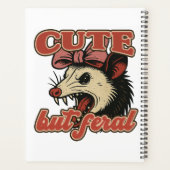 Schattigee maar wilde possum: sarcastische Humor Planner (Achterkant)