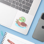 Schattigee Mallard eend zwemmen in de vijver Sticker (Laptop met iPhone)