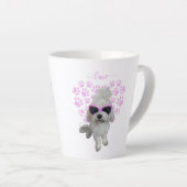 Schattigee Maltese hond met roze zonnebril en Paw Latte Mok (Rechterhoek)