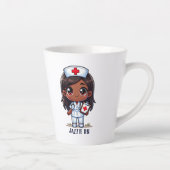 Schattigee Manga Zwarte Verpleegster Bruin Haar en Latte Mok (Rechts)