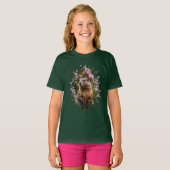 Schattigee marmot met roze rododendron achtergrond t-shirt (Voorkant volledig)