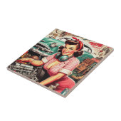 Schattigee Mechanische Pin-up Tegeltje (Zijkant)