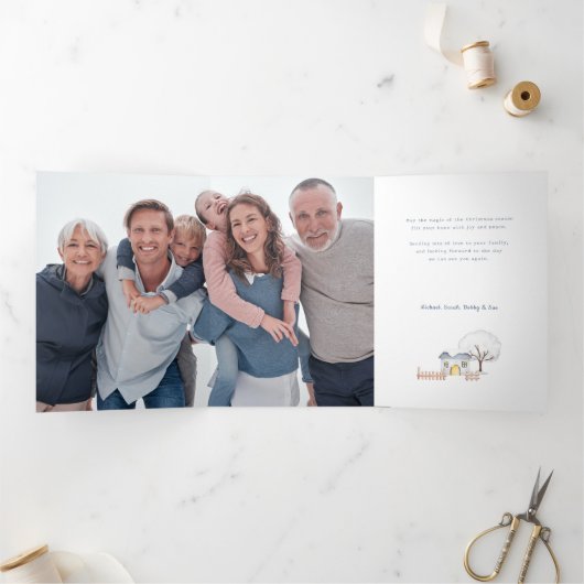 Schattigee met sneeuw bedekte kersthuisjes 4-foto drieluik kaart (Binnen)