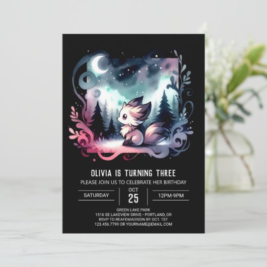 Schattigee minimalistische Wolf Verjaardag Kaart (Staand voorkant)