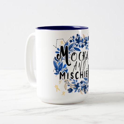 Schattigee Mocha en Mischief Quote Tweekleurige Koffiemok (Voorkant links)