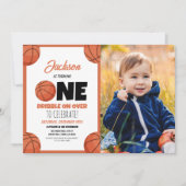 Schattigee moderne basketbal sportfoto 1e verjaard kaart (Voorkant)