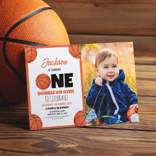 Schattigee moderne basketbal sportfoto 1e verjaard kaart