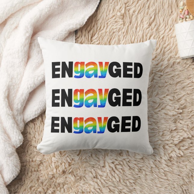 Schattigee moderne Gay Pride EnGAYged typografie Kussen (Deken)