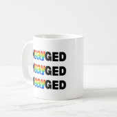 Schattigee moderne Gay Pride EnGAYged Typography M Koffiemok (Voorkant links)
