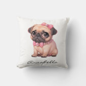 Schattigee Mopshond met Roze Boog Gepersonaliseerd Kussen (Voorkant)
