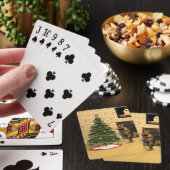 Schattigee muis die een kerstboom versiert pokerkaarten (Insitu)