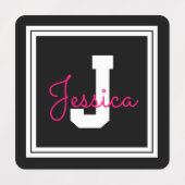 Schattigee naam & Monogram | Zwarte witte & roze k Labels (Design 2)