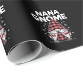 Schattigee Nana Gnomes Red Plaid Christmas Gnome Cadeaupapier (Rol Hoek)