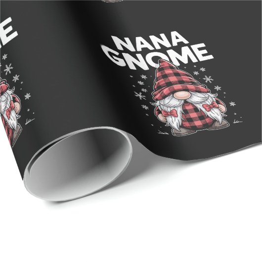 Schattigee Nana Gnomes Red Plaid Christmas Gnome Cadeaupapier (Rol Hoek)