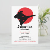 Schattigee Ninja rood en zwart verjaardag Kaart (Staand voorkant)