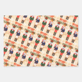 Schattigee notenkraker trio perzik Sinaasappel Inpakpapier Vel (Voorkant 3)