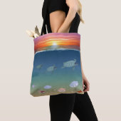 Schattigee oceaan zonsopgang, zwemmen zee schildpa tote bag (Dichtbij)