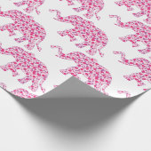Schattigee Olifant gemaakt van Little Pink Hearts Cadeaupapier (Hoek)