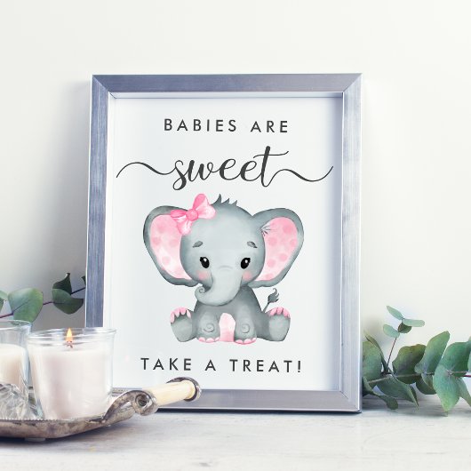 Schattigee Olifant Neem een Treat Baby Meisje Douc Poster